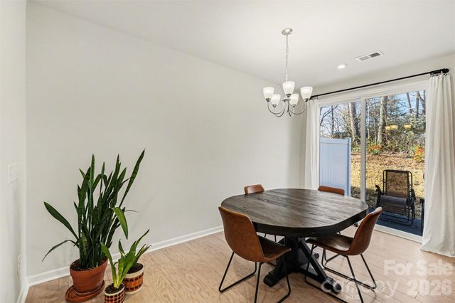 5128 Somerset Hill Lane, Charlotte, NC 28269