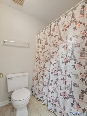 2980 Woodbridge Crossing Dr, Midlothian, VA 23112