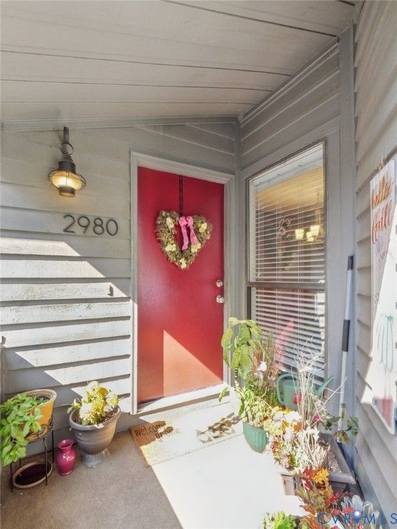 2980 Woodbridge Crossing Dr, Midlothian, VA 23112