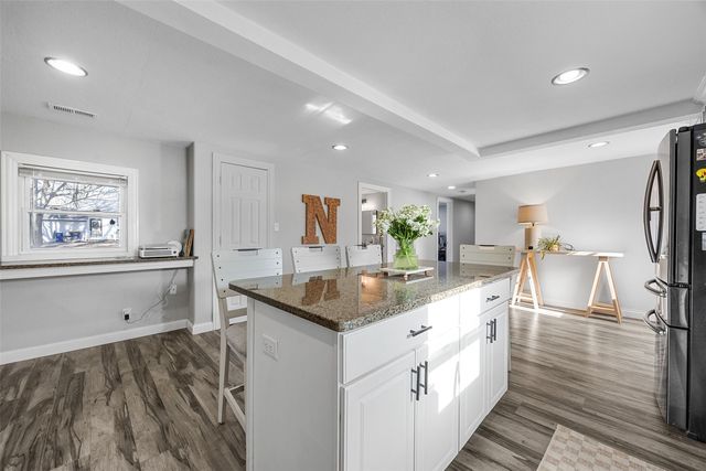 114 N Penn St, Lisbon, IA 52253