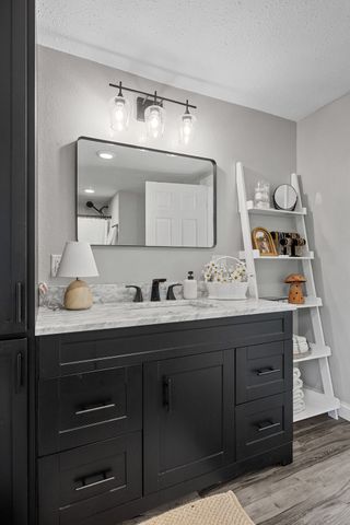 114 N Penn St, Lisbon, IA 52253