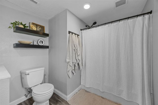 114 N Penn St, Lisbon, IA 52253