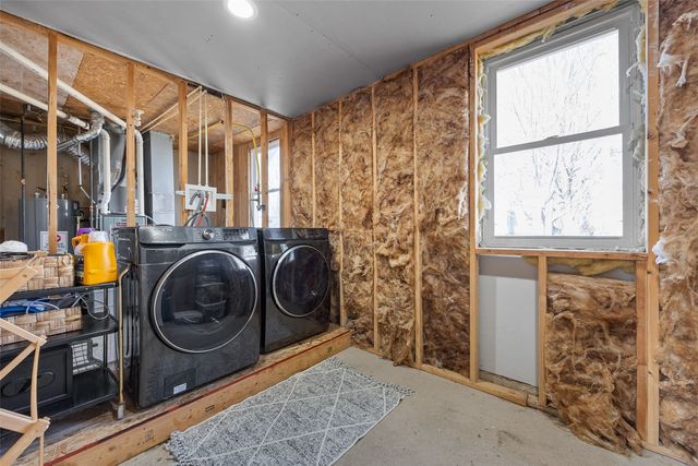 114 N Penn St, Lisbon, IA 52253