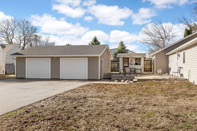 114 N Penn St, Lisbon, IA 52253