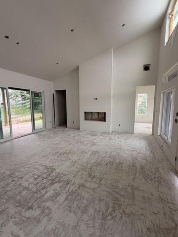 214 W Bluebriar DR, Granite Shoals, TX 78654