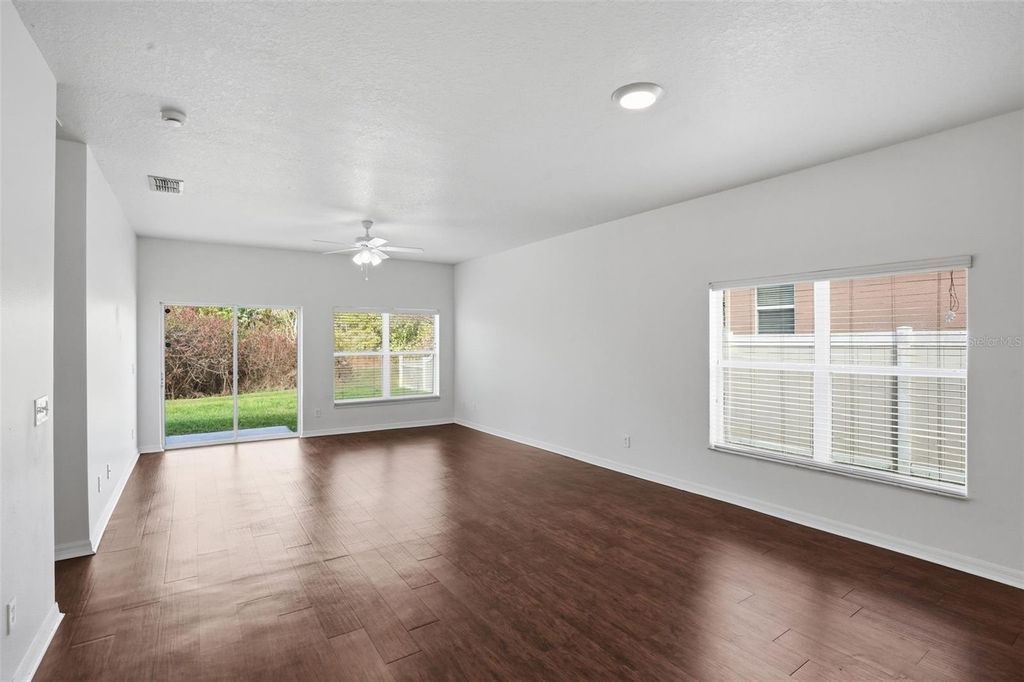 Image 11 of property listing at 1216 MAPLEBROOK DRIVE, Lake Alfred, FL 33850