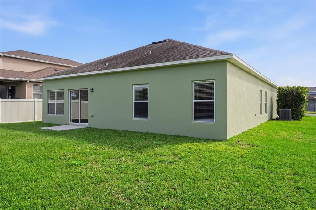 Image 30 of property listing at 1216 MAPLEBROOK DRIVE, Lake Alfred, FL 33850