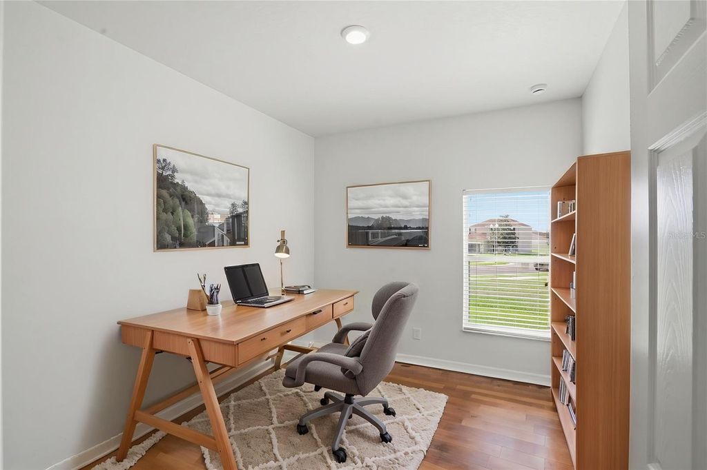 Image 7 of property listing at 1216 MAPLEBROOK DRIVE, Lake Alfred, FL 33850