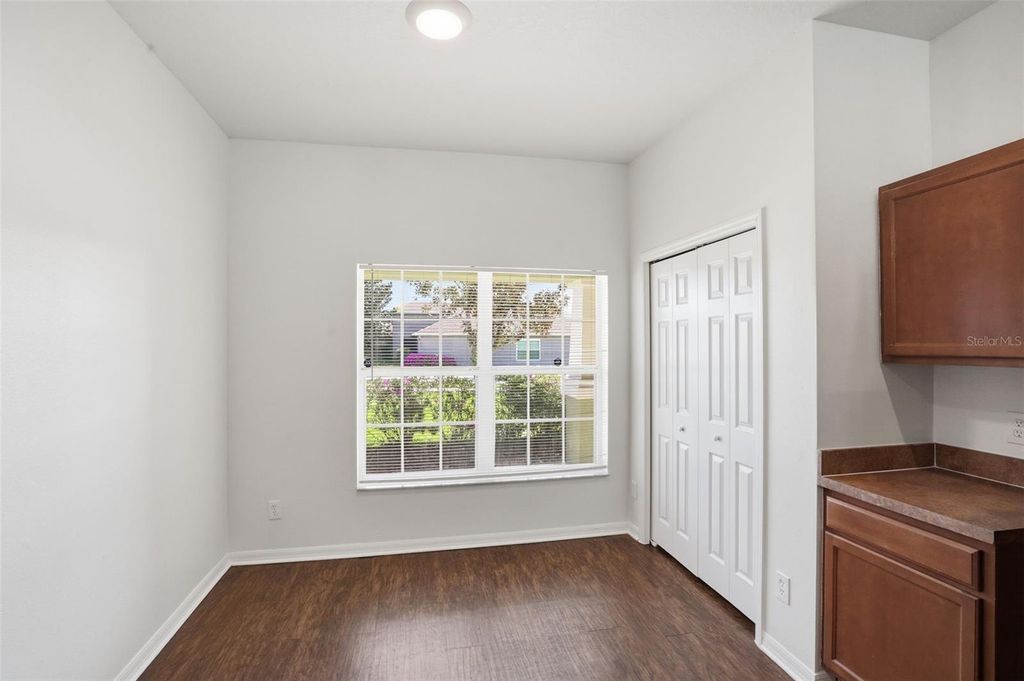 Image 10 of property listing at 1216 MAPLEBROOK DRIVE, Lake Alfred, FL 33850