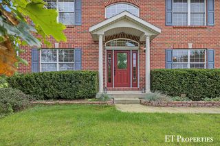 8954 Lady Lauren Drive NE, Rockford, MI 49341