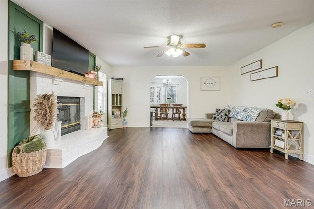 3906 Benington Drive, Swansea, IL 62226