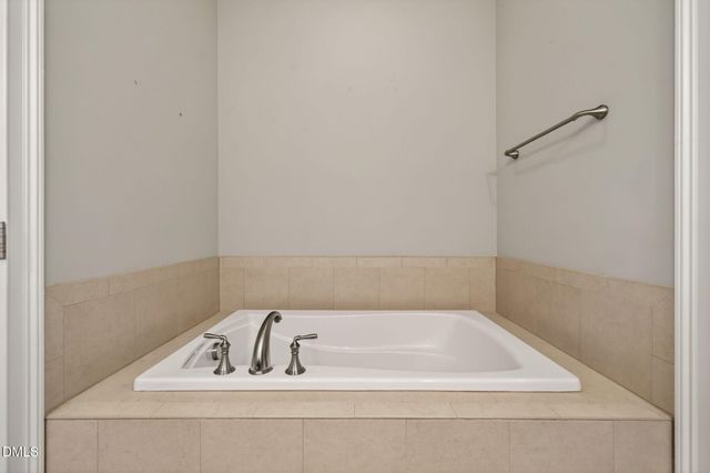 1604 Doubles Court, Raleigh, NC 27609