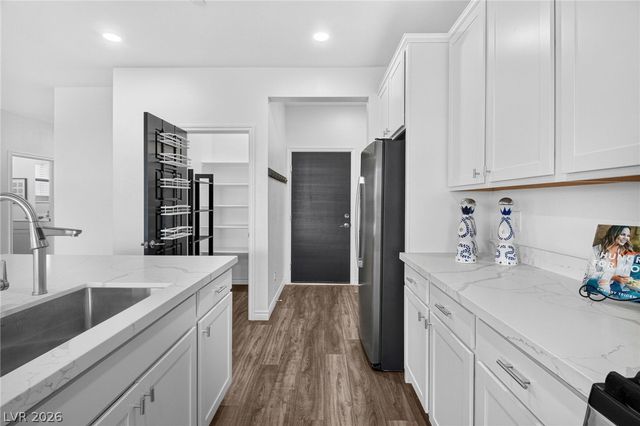 1288 Ventura Cliffs Avenue, Henderson, NV 89012