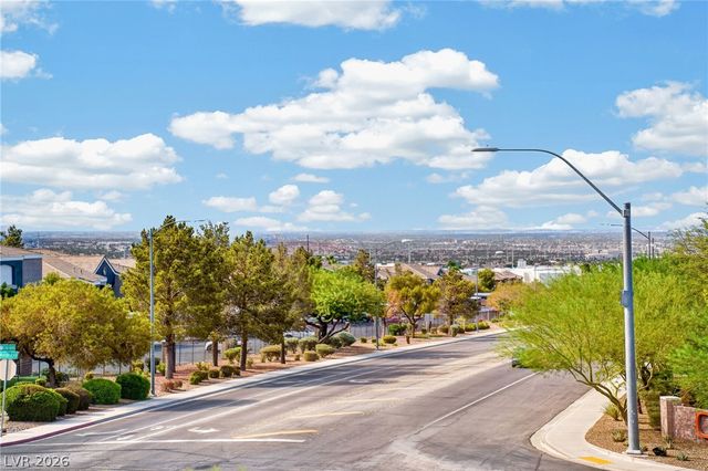 1288 Ventura Cliffs Avenue, Henderson, NV 89012