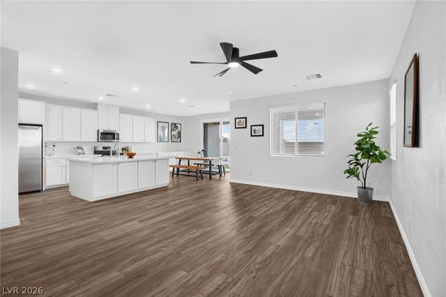 1288 Ventura Cliffs Avenue, Henderson, NV 89012