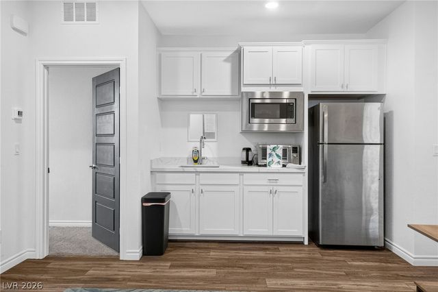1288 Ventura Cliffs Avenue, Henderson, NV 89012