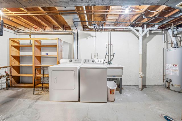 24597 N MEADOW Drive, Harrison Twp, MI 48045