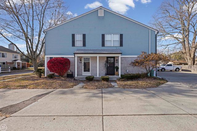 24597 N MEADOW Drive, Harrison Twp, MI 48045