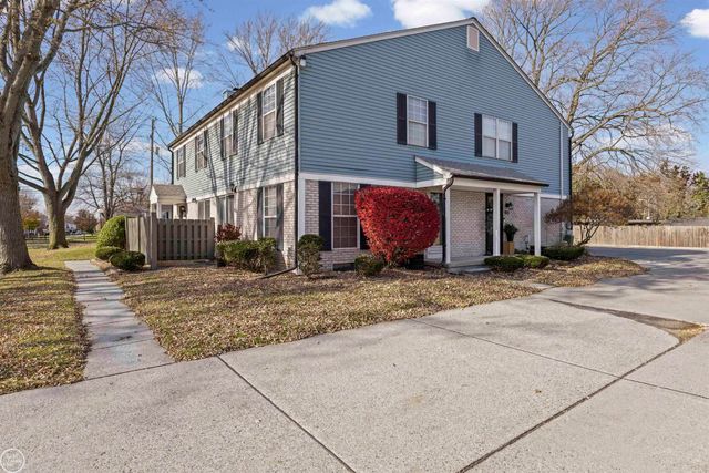 24597 N MEADOW Drive, Harrison Twp, MI 48045