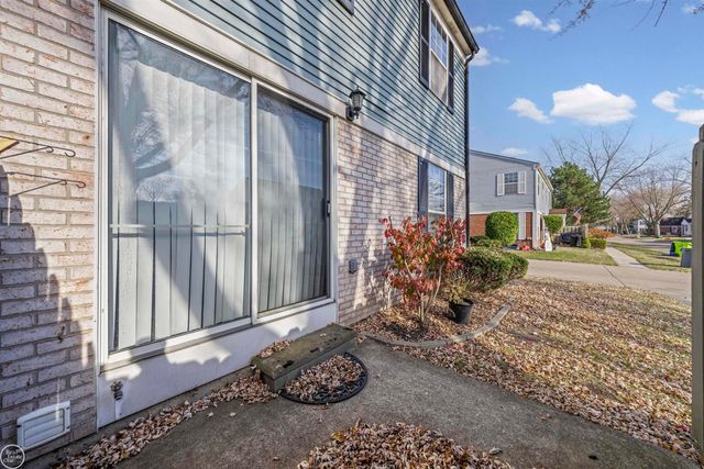 24597 N MEADOW Drive, Harrison Twp, MI 48045