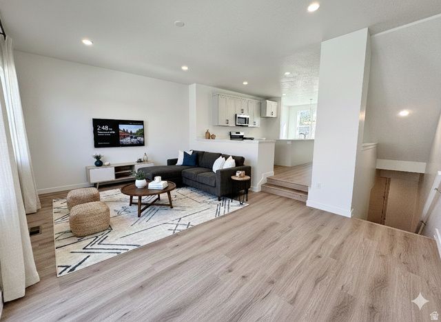 1650 N MAIN ST, Layton, UT 84041