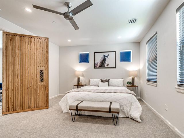 571 S Fretz Avenue, Edmond, OK 73003