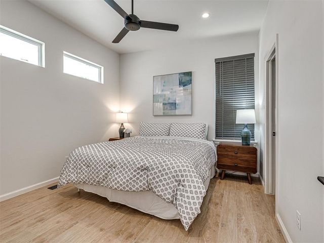 571 S Fretz Avenue, Edmond, OK 73003