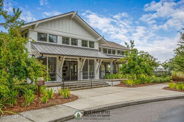 213 FOXCROSS Avenue, St. Augustine, FL 32092