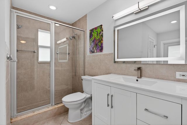 1921 NW 43rd Street, Oakland Park, FL 33309