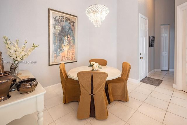 11831 NW 57th St, Coral Springs, FL 33076