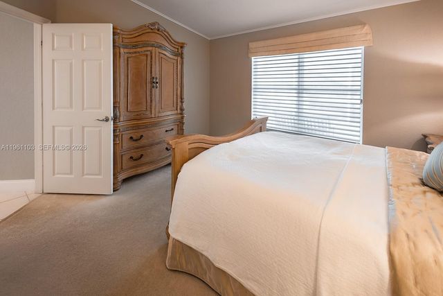 11831 NW 57th St, Coral Springs, FL 33076