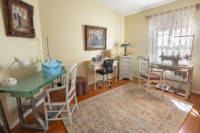 11831 NW 57th St, Coral Springs, FL 33076