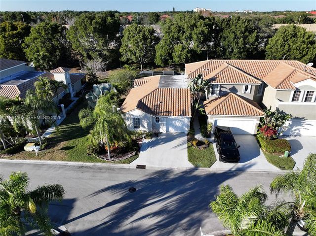 11831 NW 57th St, Coral Springs, FL 33076