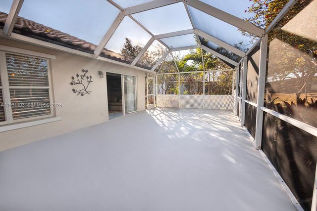 11831 NW 57th St, Coral Springs, FL 33076