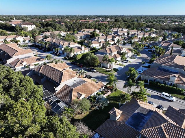 11831 NW 57th St, Coral Springs, FL 33076