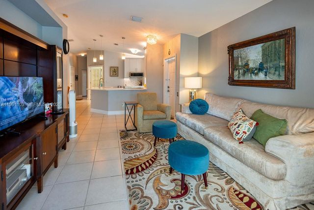 11831 NW 57th St, Coral Springs, FL 33076