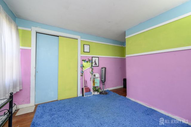 904 Central Avenue, Union Beach, NJ 07735