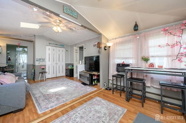 904 Central Avenue, Union Beach, NJ 07735
