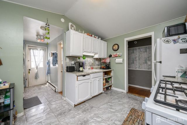 904 Central Avenue, Union Beach, NJ 07735