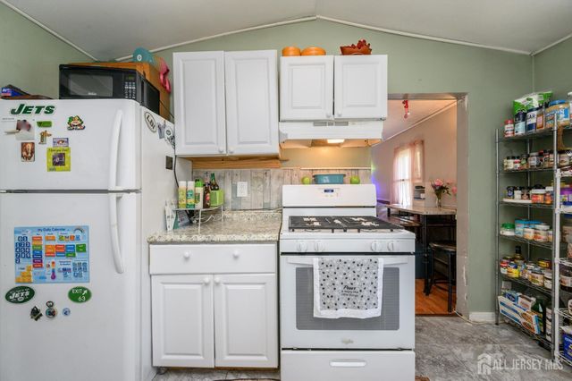 904 Central Avenue, Union Beach, NJ 07735