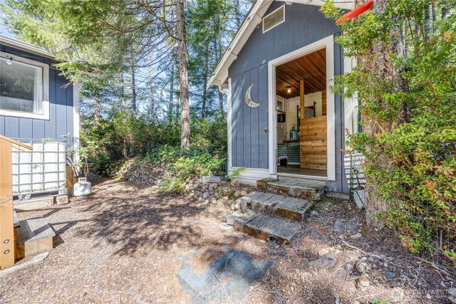 3 NE Wildberry Lake Drive, Tahuya, WA 98588