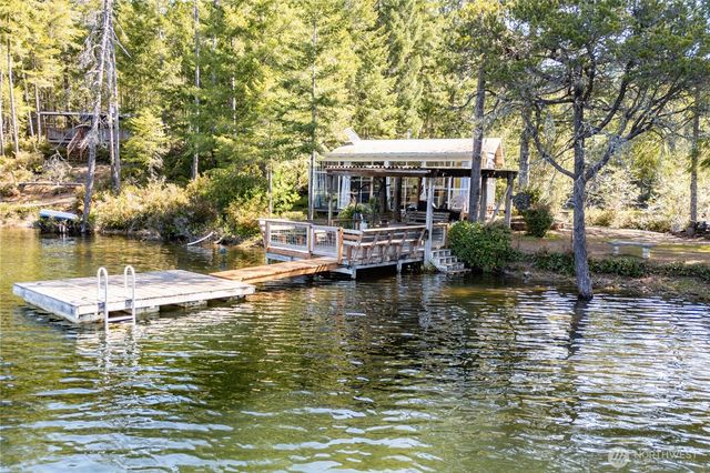 3 NE Wildberry Lake Drive, Tahuya, WA 98588