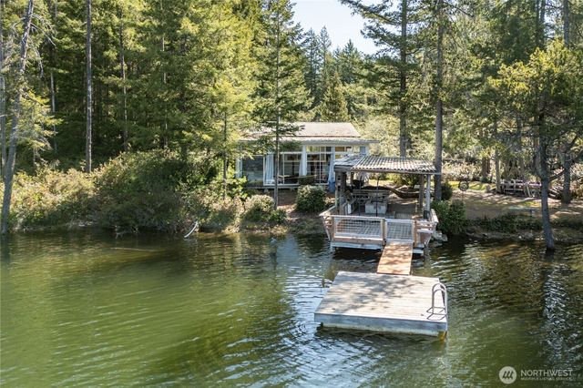 3 NE Wildberry Lake Drive, Tahuya, WA 98588