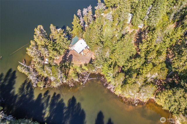3 NE Wildberry Lake Drive, Tahuya, WA 98588