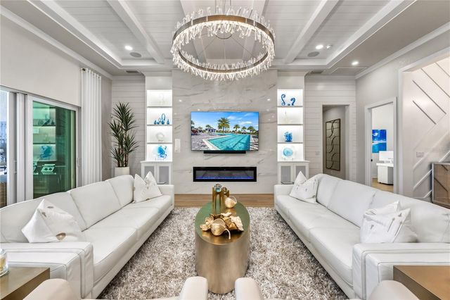 8281 REDONDA LOOP, Bradenton, FL 34202