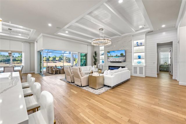 8281 REDONDA LOOP, Bradenton, FL 34202