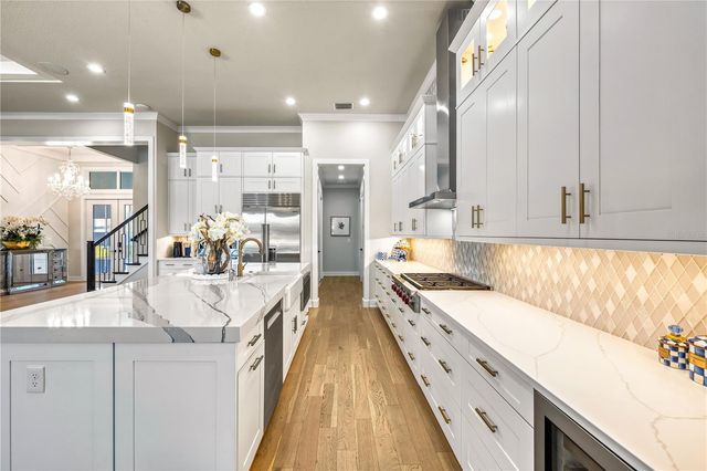 8281 REDONDA LOOP, Bradenton, FL 34202