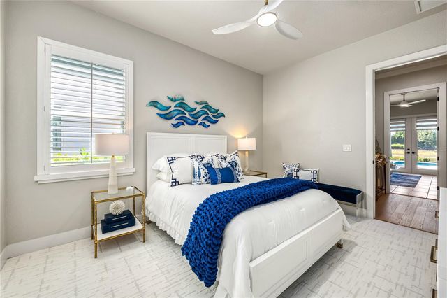 8281 REDONDA LOOP, Bradenton, FL 34202