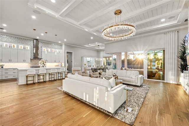 8281 REDONDA LOOP, Bradenton, FL 34202