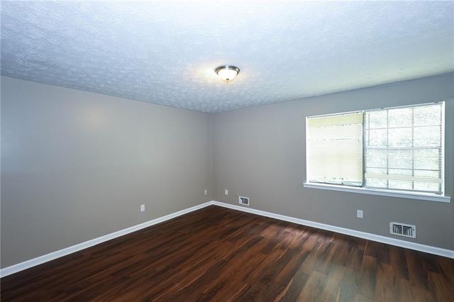 7362 Penland Drive, Riverdale, GA 30296